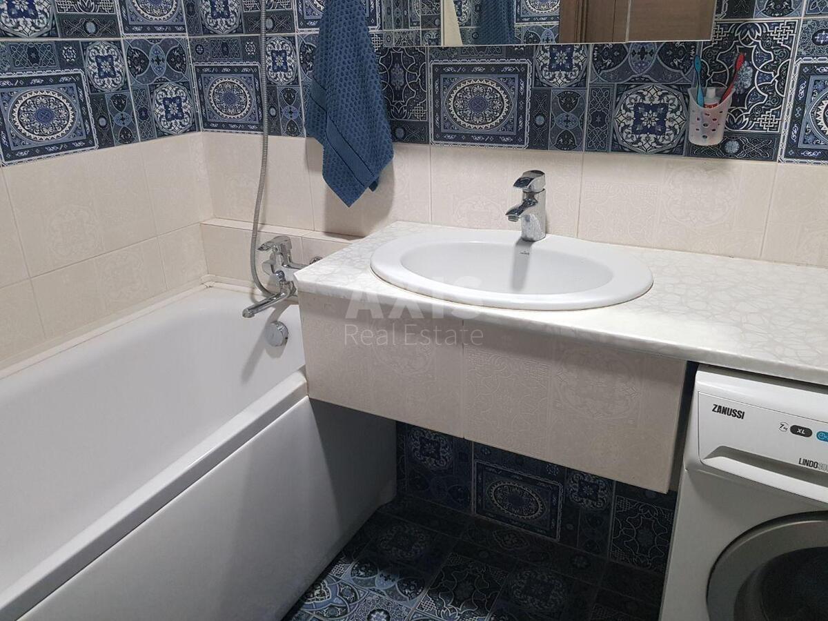 2k apartment vul. Lucenka Dmytra 147