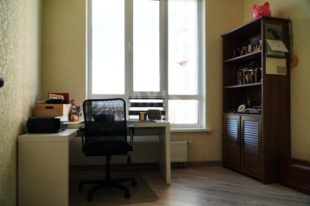 2k apartment vul. Kahovs'ka 585
