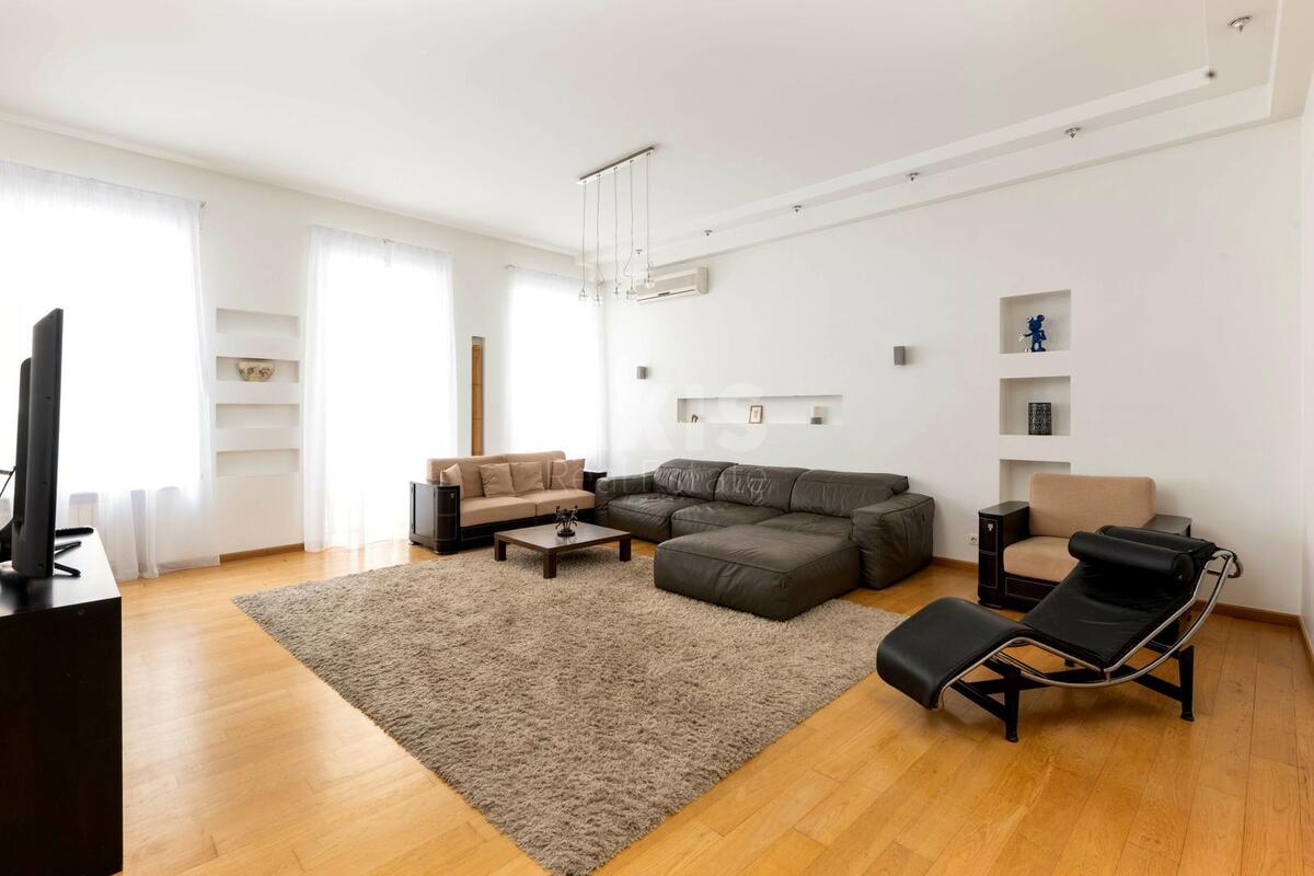 4k apartment vul. Kruglouniversytets'ka 6637448