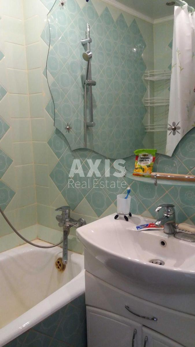 2к квартира ул. Приозерная 1210