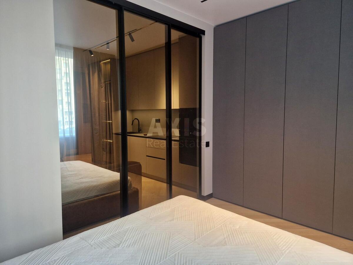 1k apartment vul. Dragomyrova Myhajla 14А596315