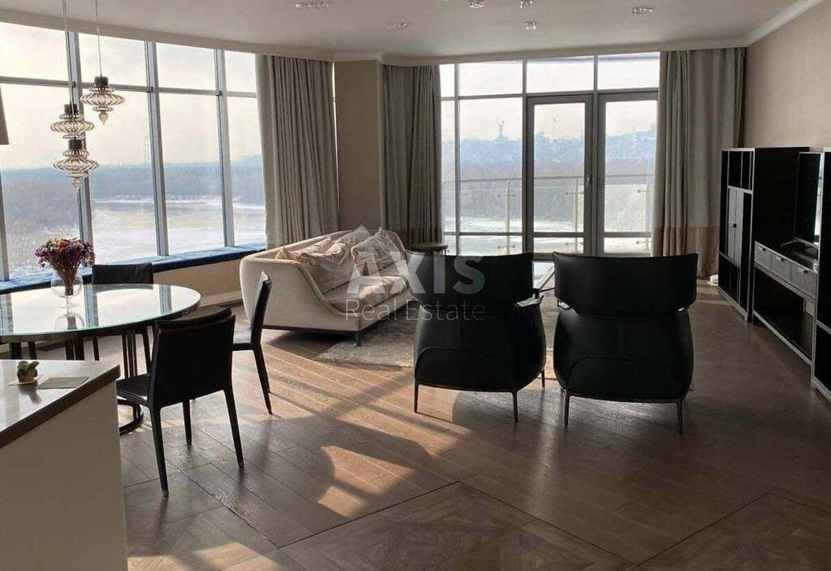 4k apartment vul. Okipnoi' Rai'sy 10б