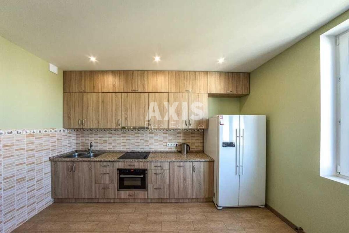 3k apartment vul. Demii'vs'ka 136