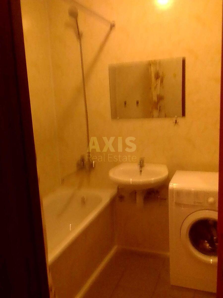 2к квартира ул. Русовой Софии 75713711