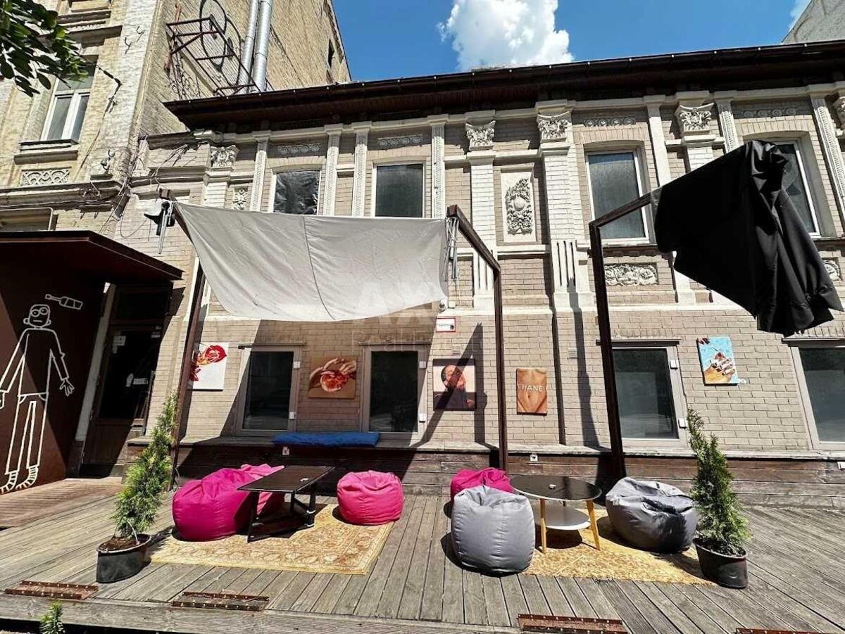 Офис ул. Саксаганского 31/27, 220м2