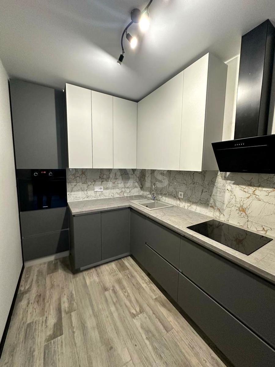 2k apartment vul. Sverstjuka Jevgena 4610128