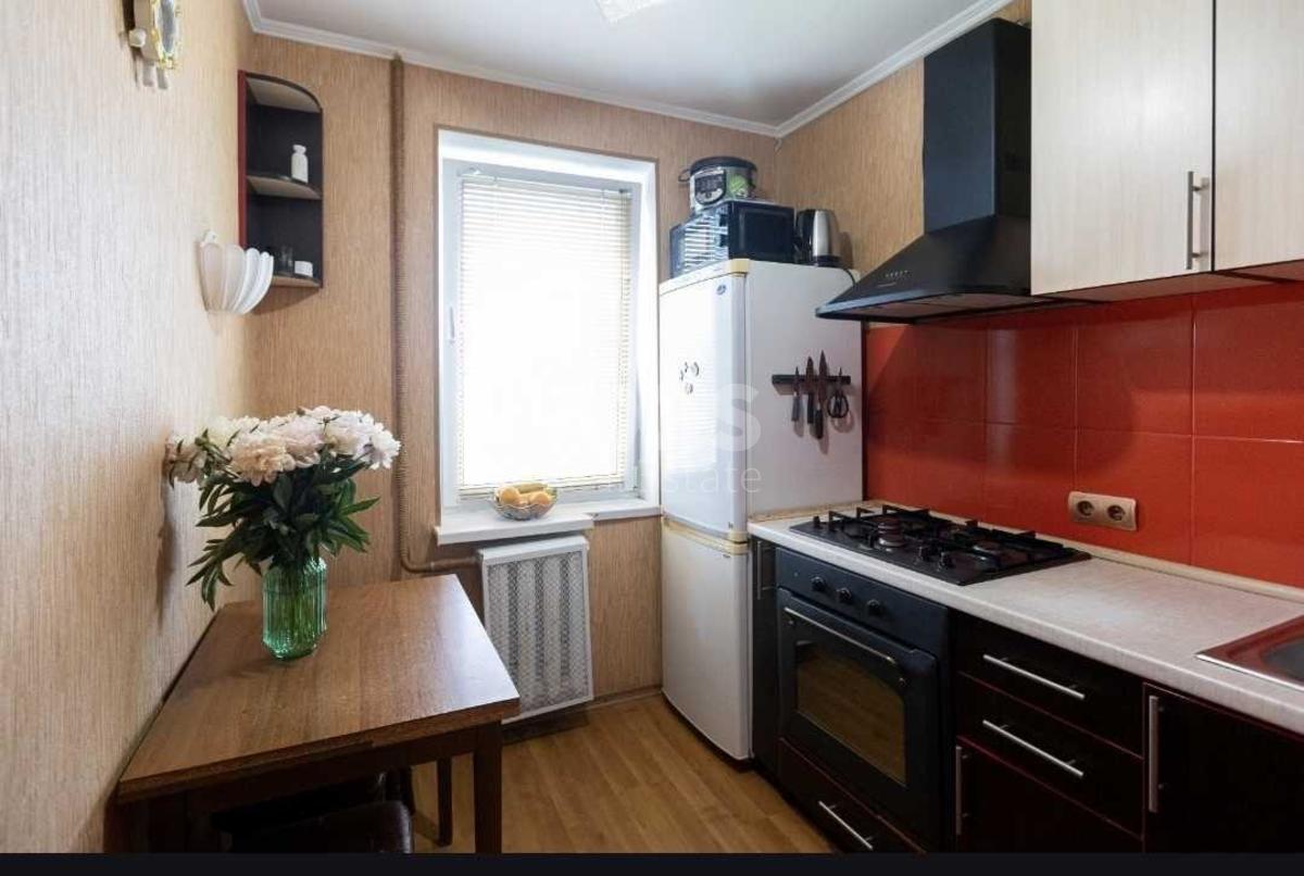 1k apartment bul. Vernads'kogo Akademika 61