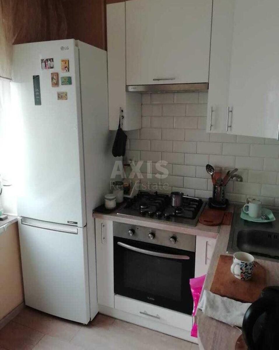 2k apartment vul. Horol's'ka 8/44