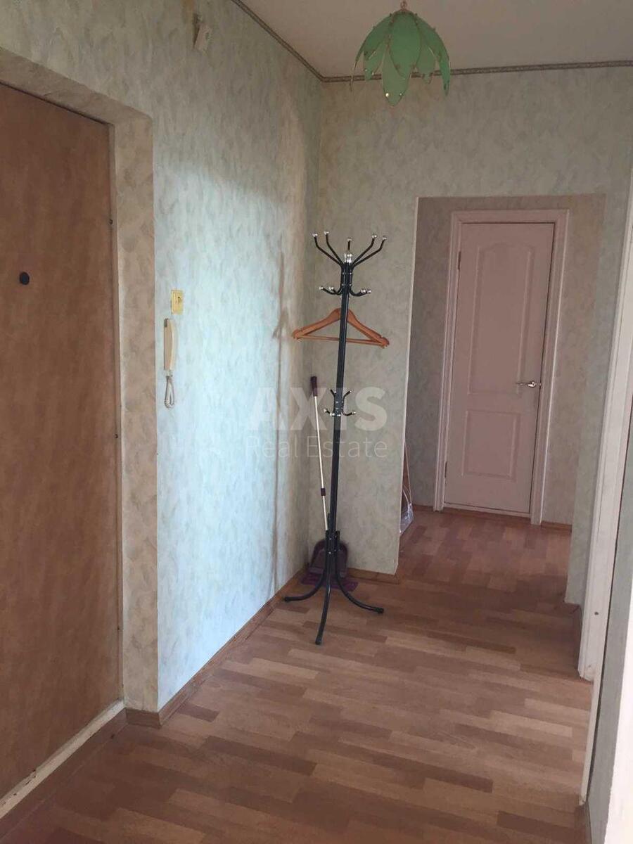 2к квартира ул. Полесская 15А8