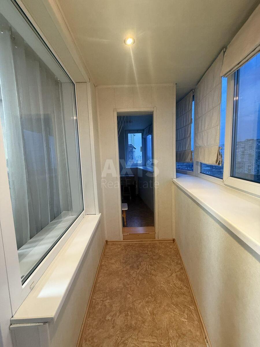 2k apartment pr-t Tychyny Pavla 203