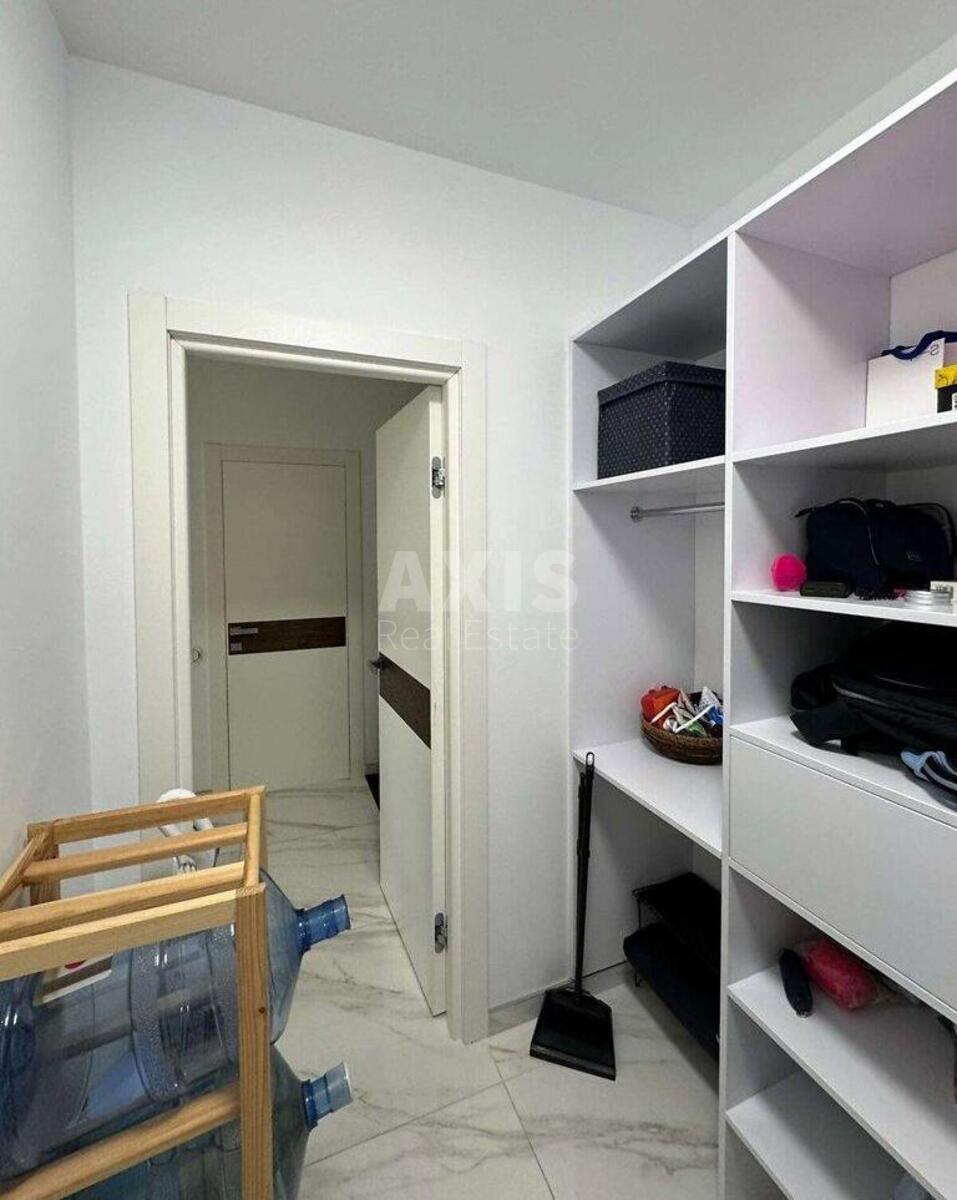 2k apartment vul. Solom'jans'ka 15А2