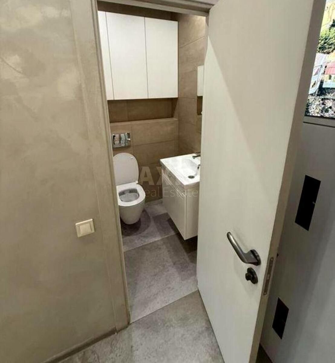 Объект торговли ул. Князя Романа Мстиславича 28А, 53м2634034