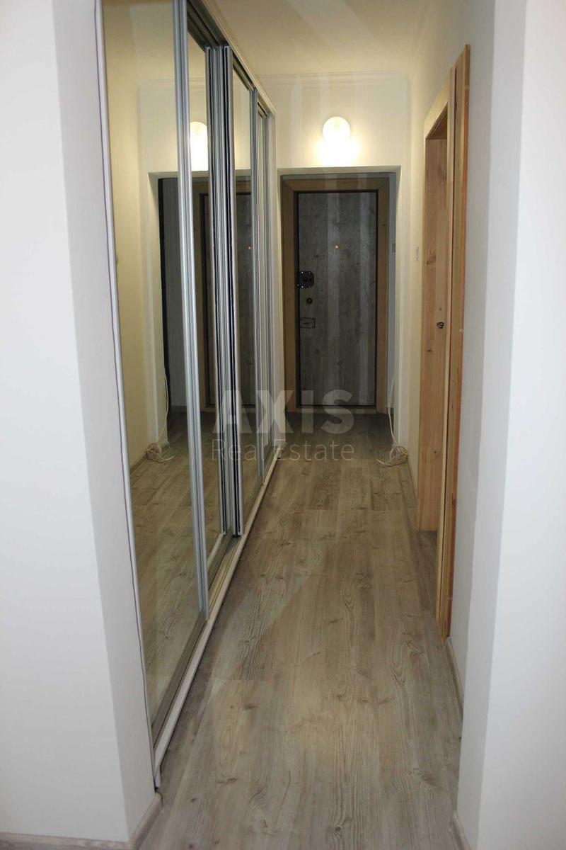 3k apartment vul. Vyshnjakivs'ka 121