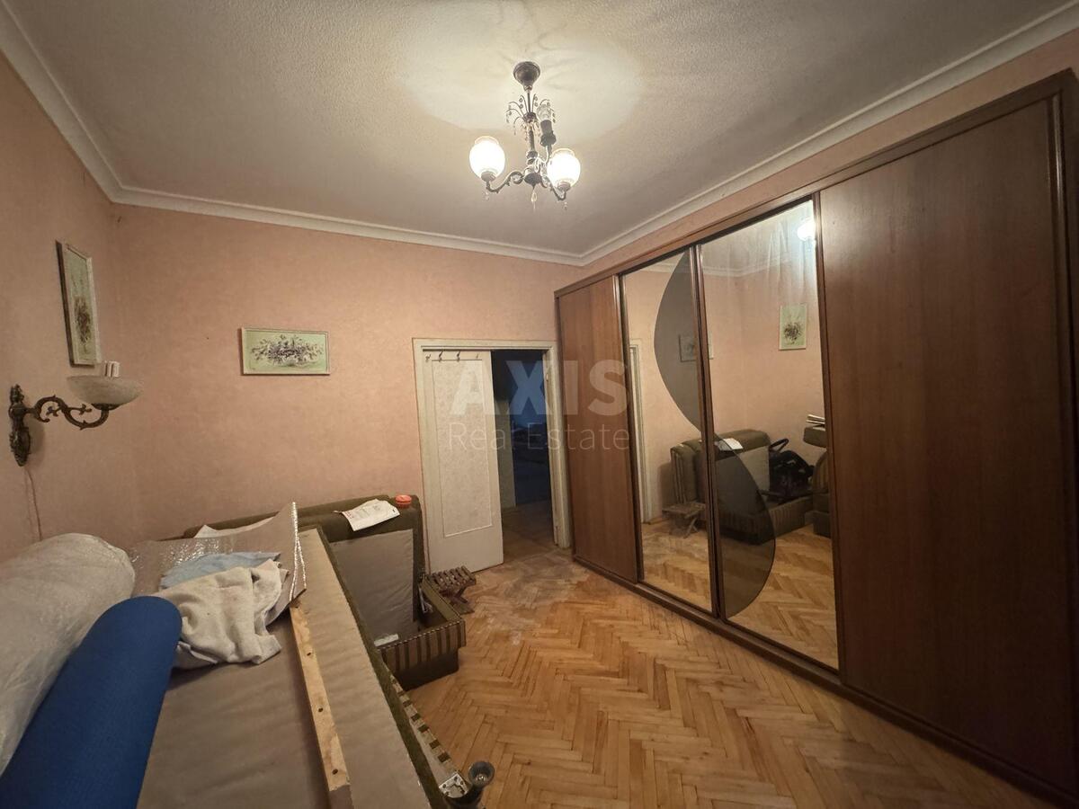2к квартира спуск Кловский 10592902