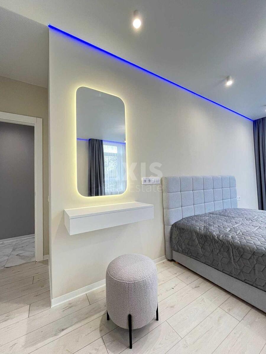 2k apartment vul. Berezhans'ka 15629935