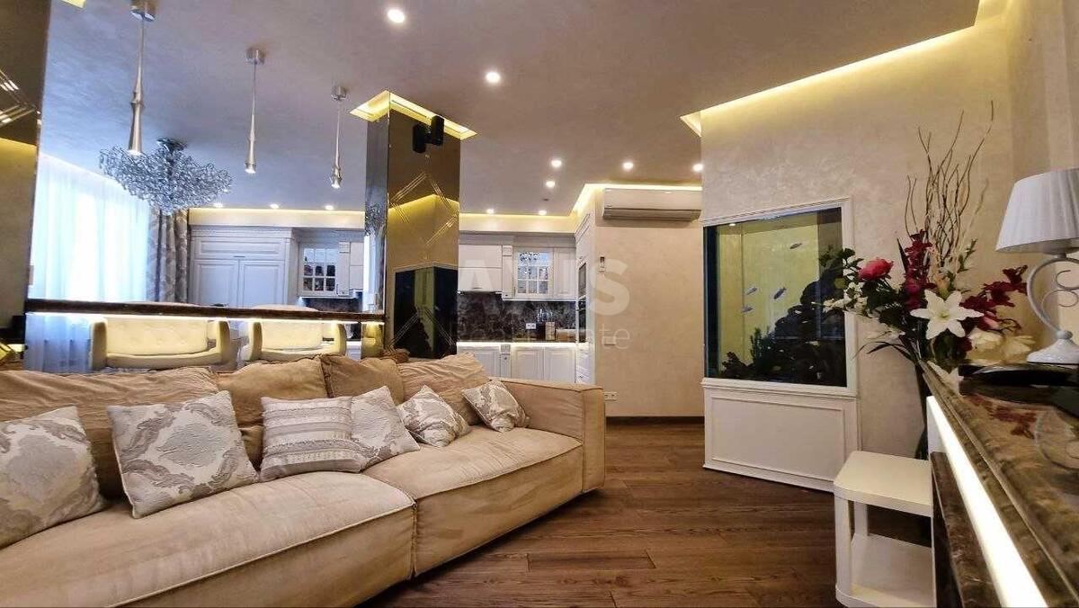 3к квартира ул. Вышгородская 45631431