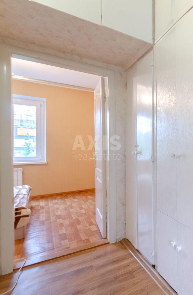 3k apartment vul. Bal'zaka Onore de 574