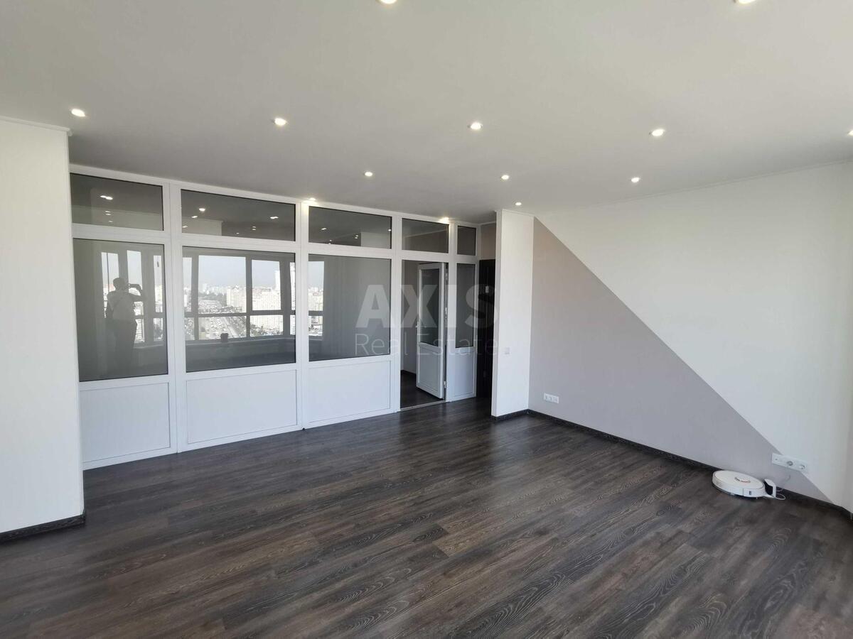 Office vul. Myshugy Oleksandra 12А, 136m23