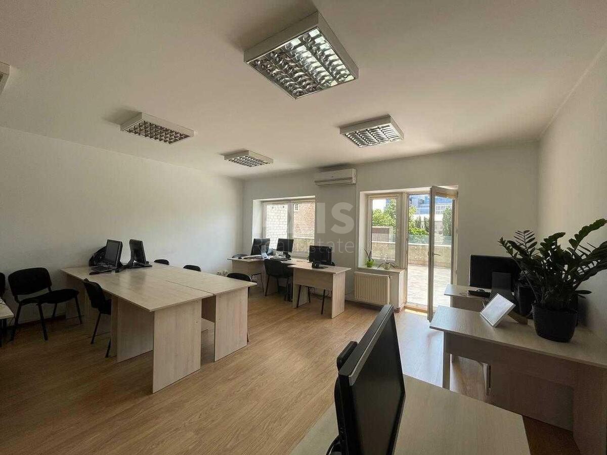 Office vul. Velyka Vasyl'kivs'ka 9/2, 148m20