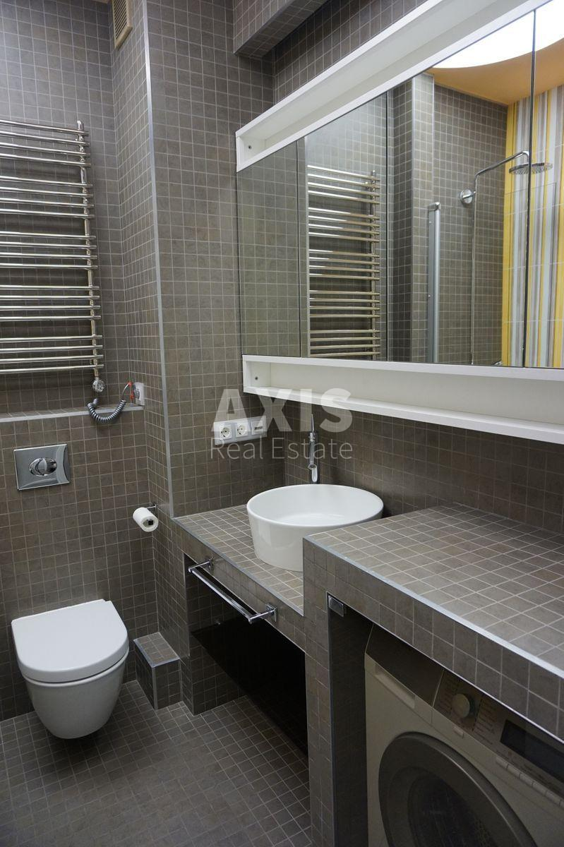 3k apartment vul. Parkovo-Syrec'ka 4Б5805215