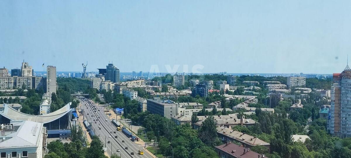 1к квартира бул. Дружбы Народов 13А5