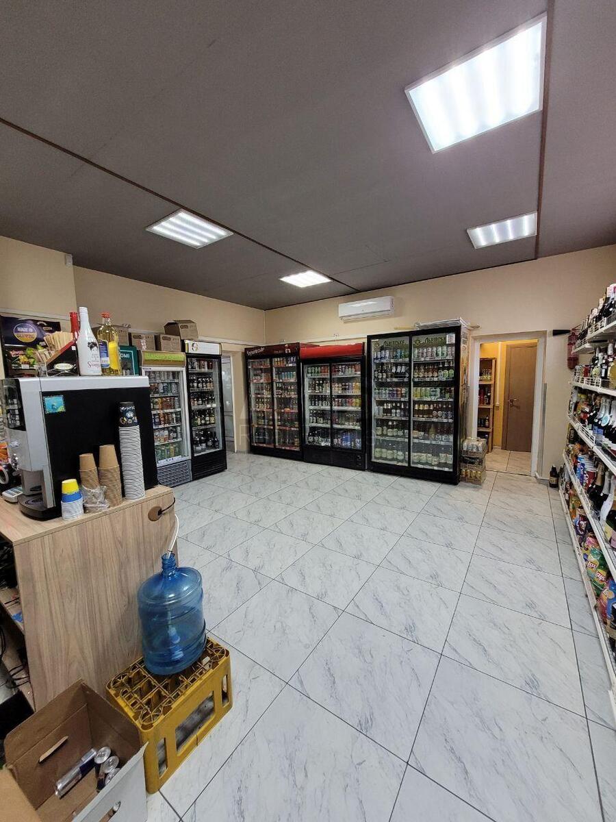 Trade object vul. Metrologichna 11А, 165m23