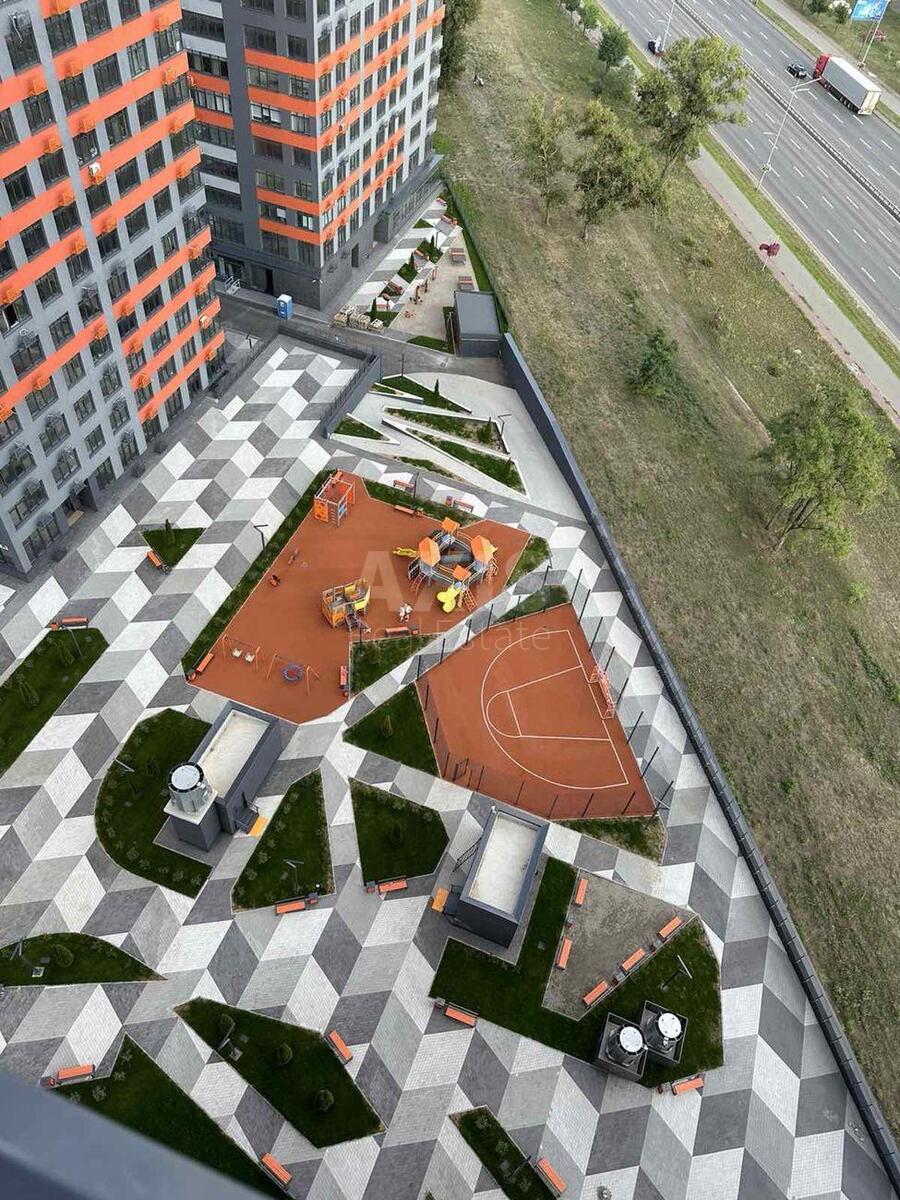 2k apartment vul. Brativ Chybinyeyevykh 8638076