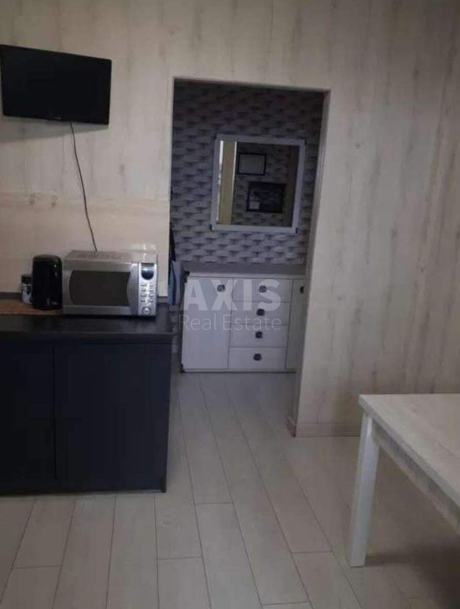 1k apartment vul. Myloslavs'ka 27