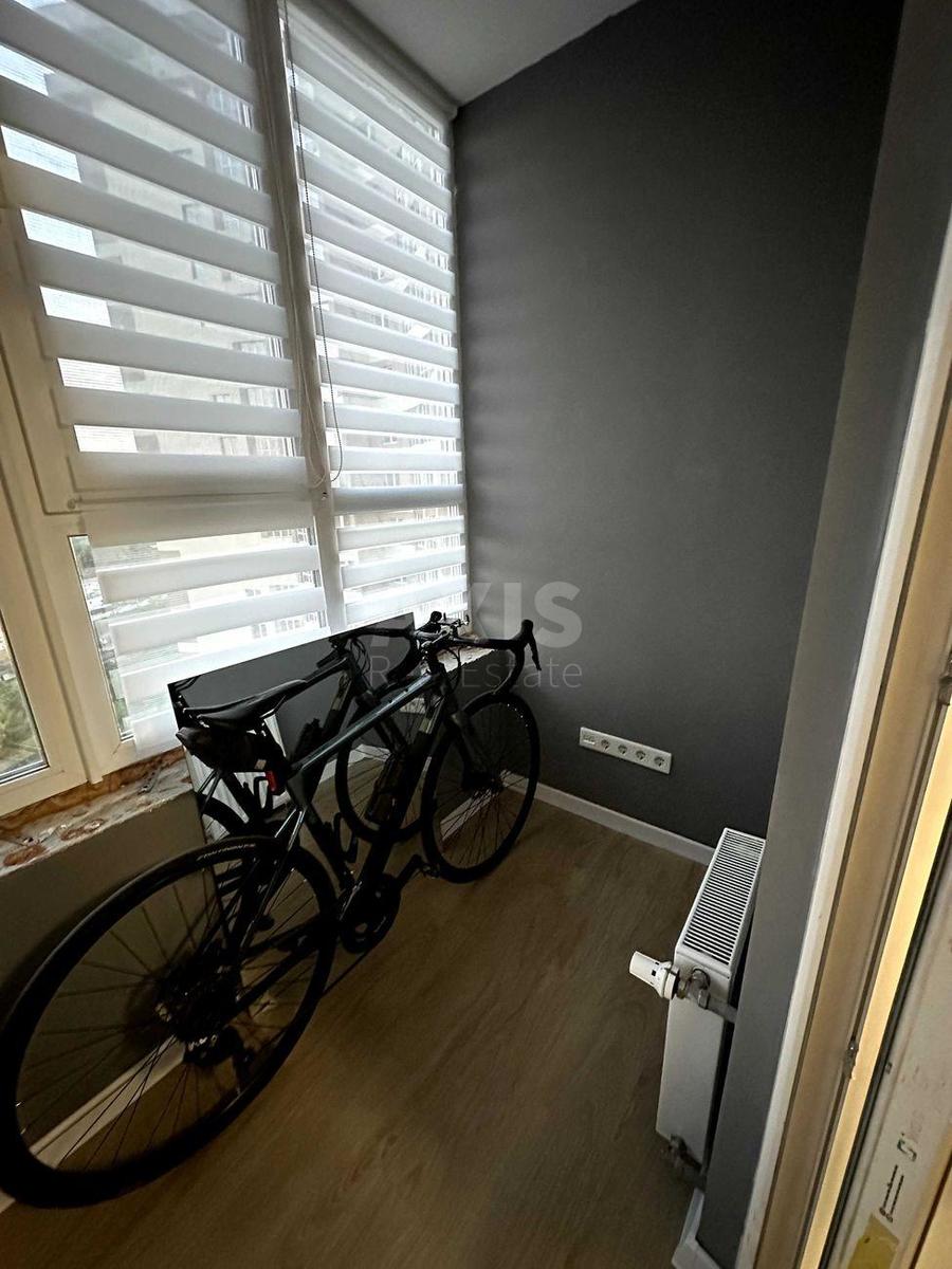 3k apartment vul. Novopol'ova 213