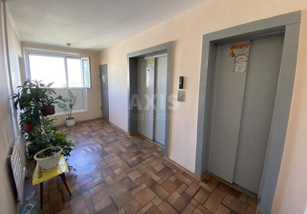 1k apartment vul. Demii'vs'ka 477