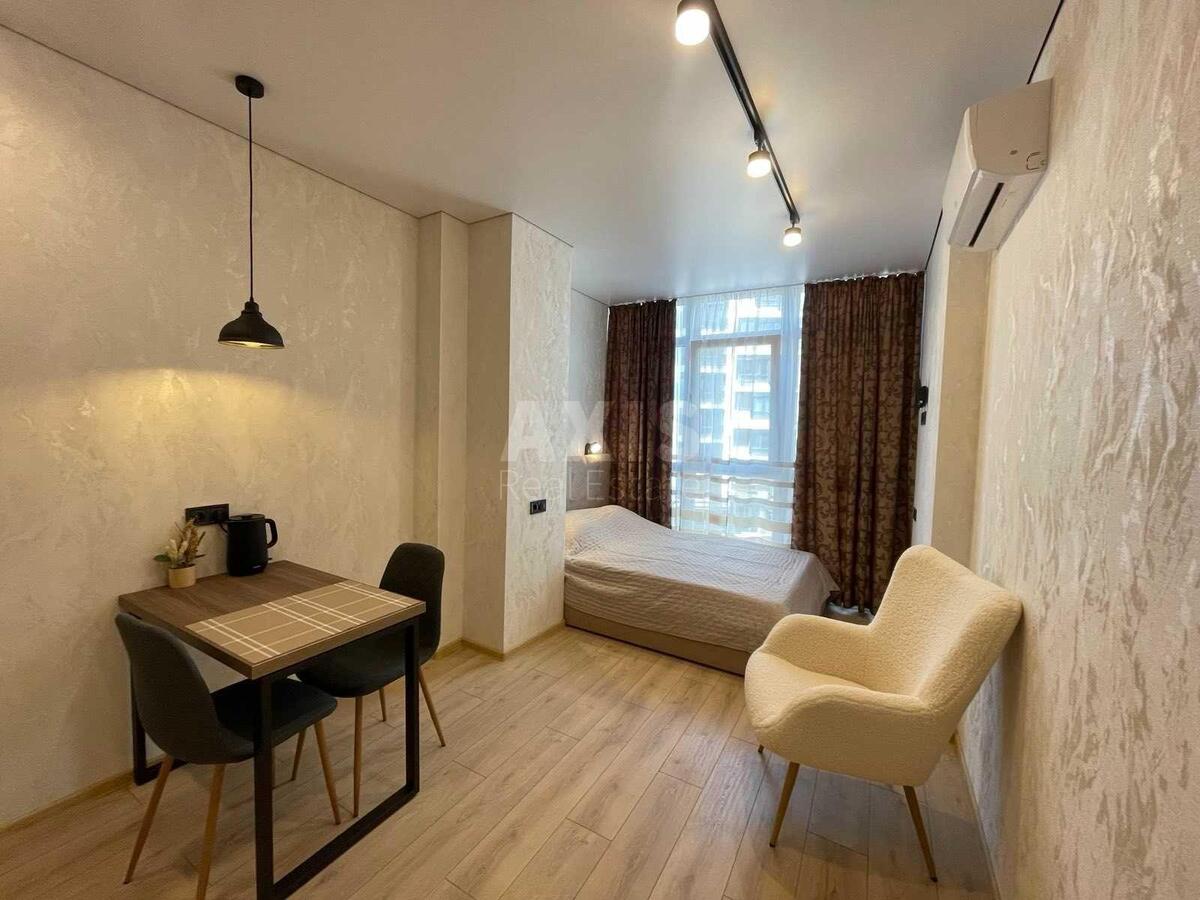 1k apartment vul. Glybochyc'ka 1357138
