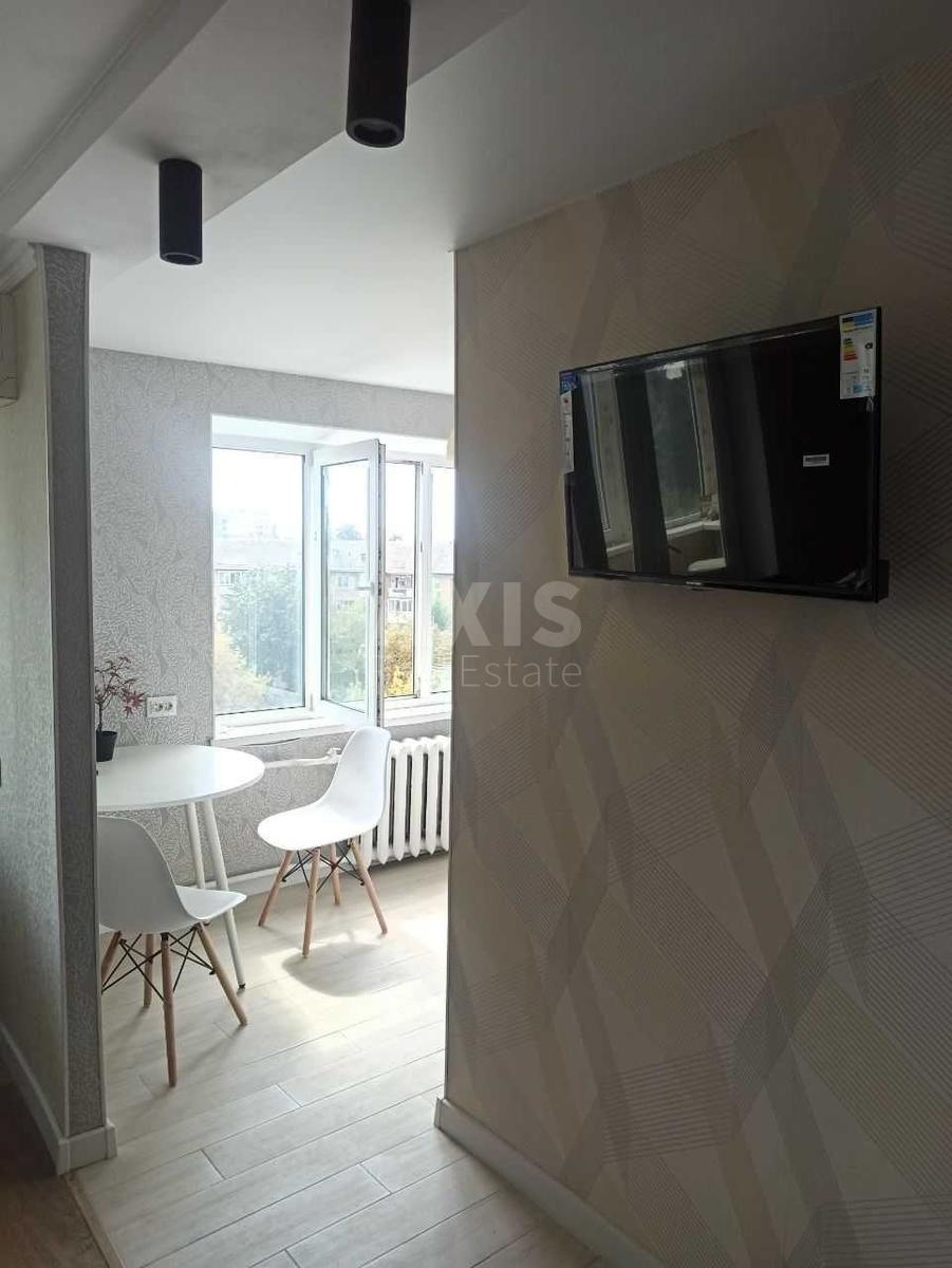 2k apartment prov. Golosii'vs'kyj 911
