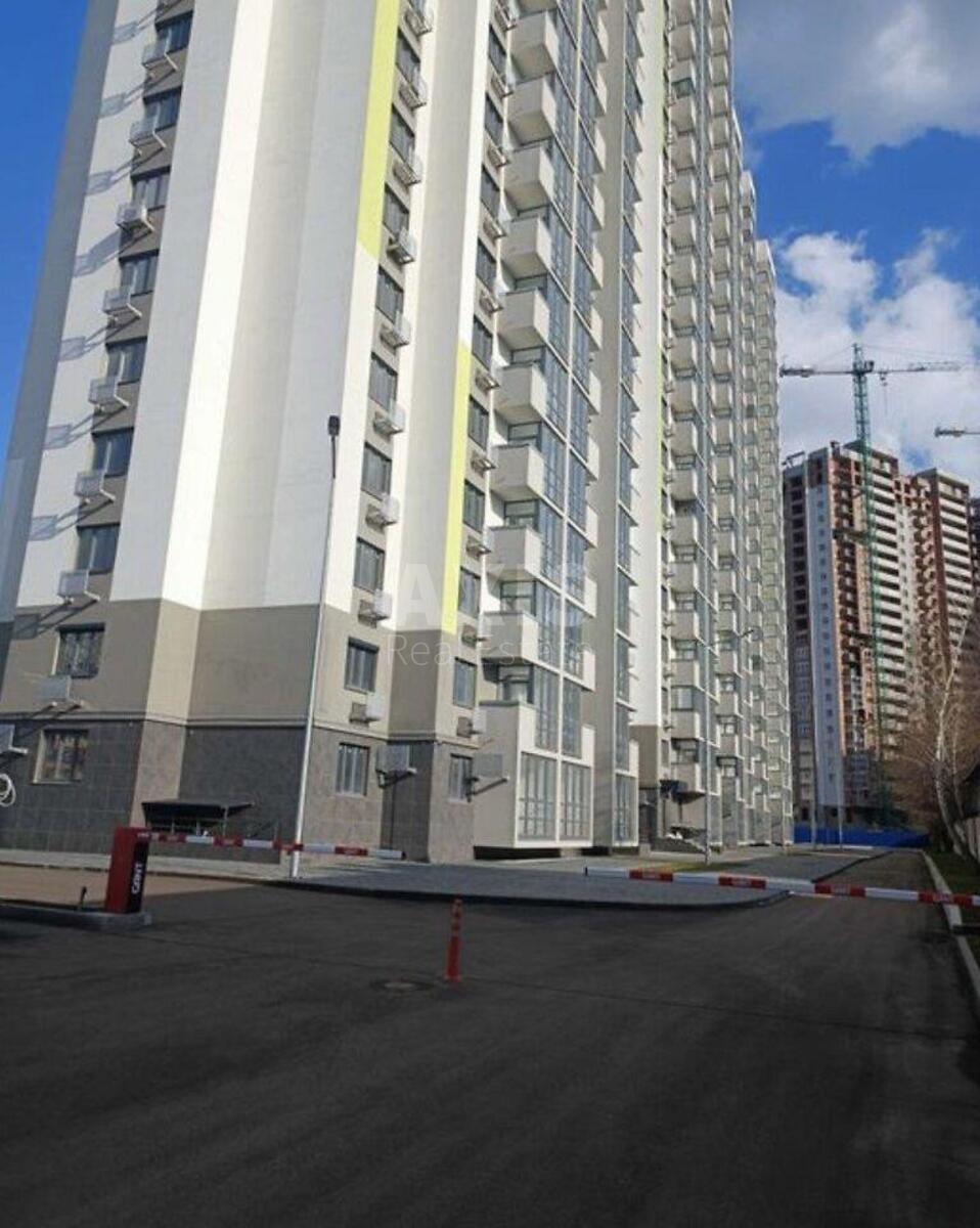 1k apartment pr-t Bazhana Mykoly 17