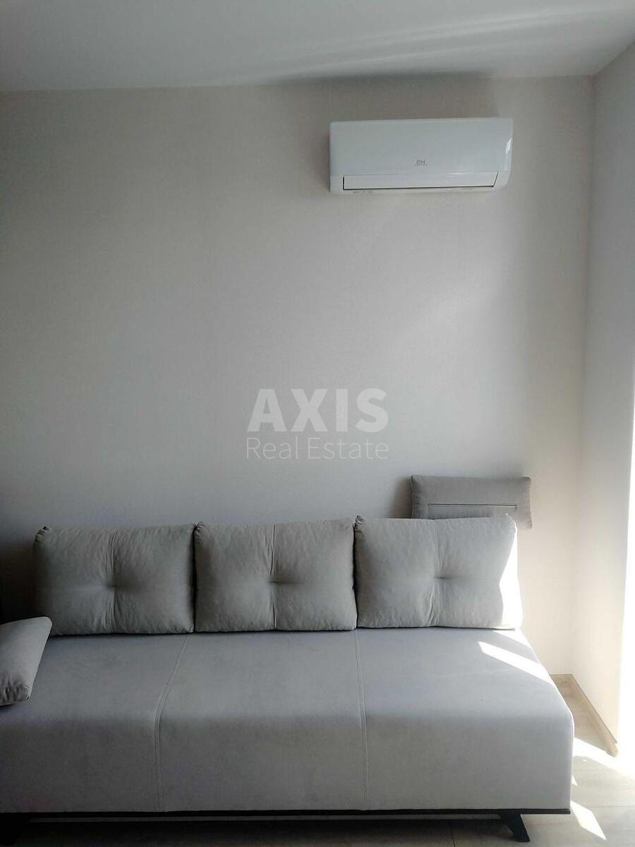 1k apartment vul. Chernjahovs'kogo 19/9565822