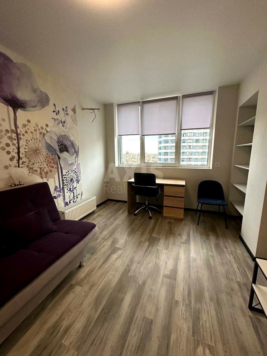 2k apartment vul. Sverstjuka Jevgena 4610129