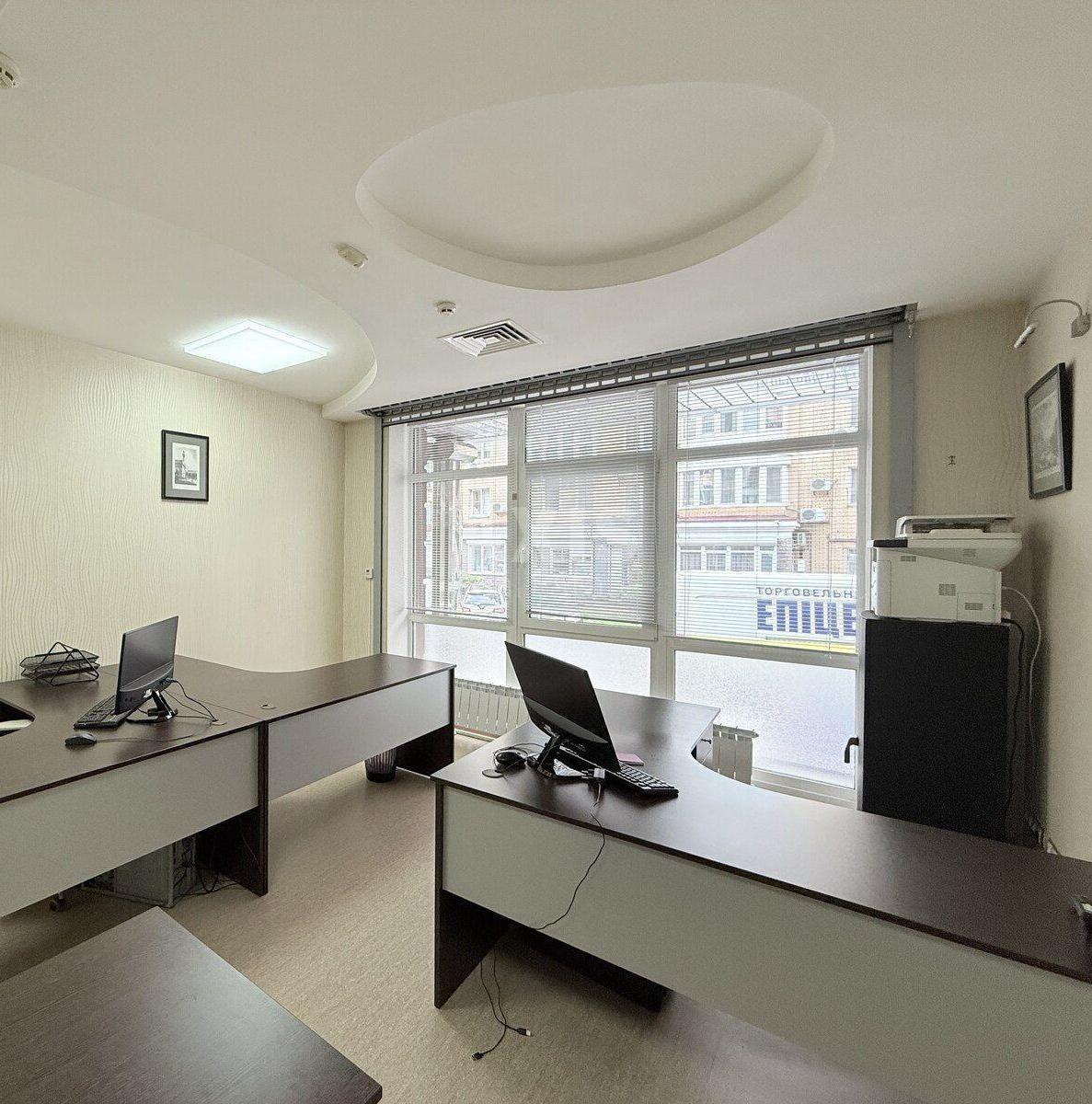 Office vul. Obolons'ka naberezhna 7, 207m2624651