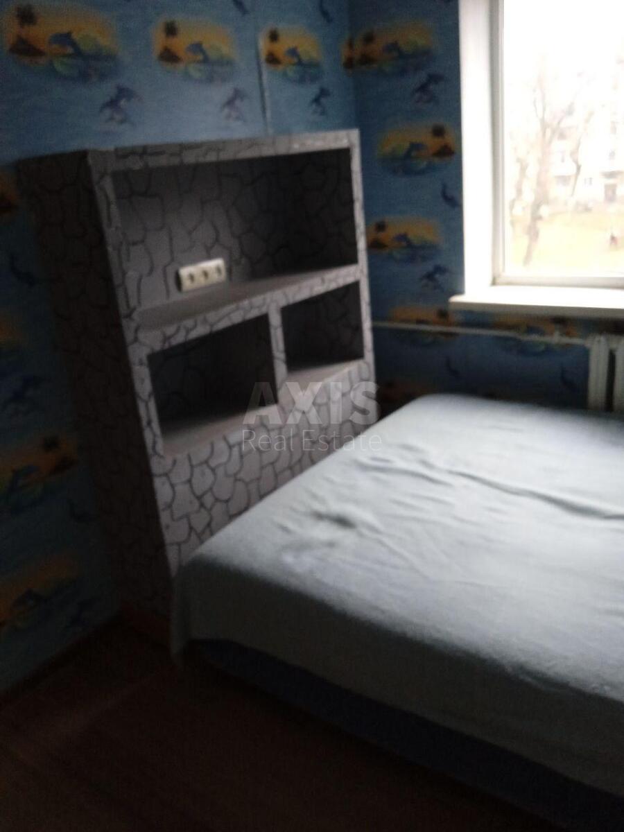 2к квартира бул. Перова 226