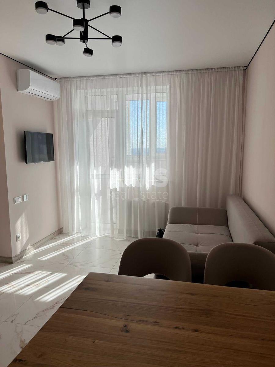 1k apartment pr-t Povitroflots'kyj 561