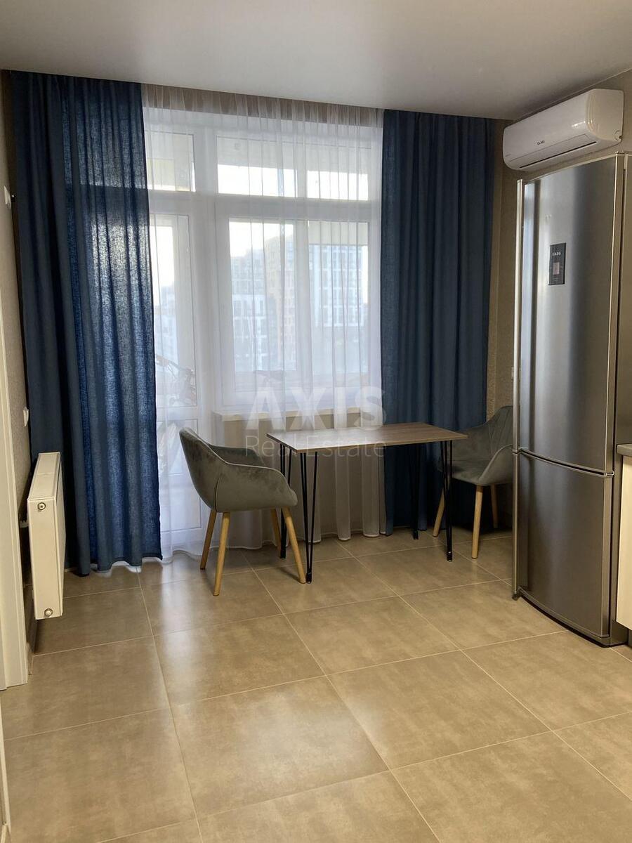 2k apartment vul. Danyla Shherbakivs'kogo 523