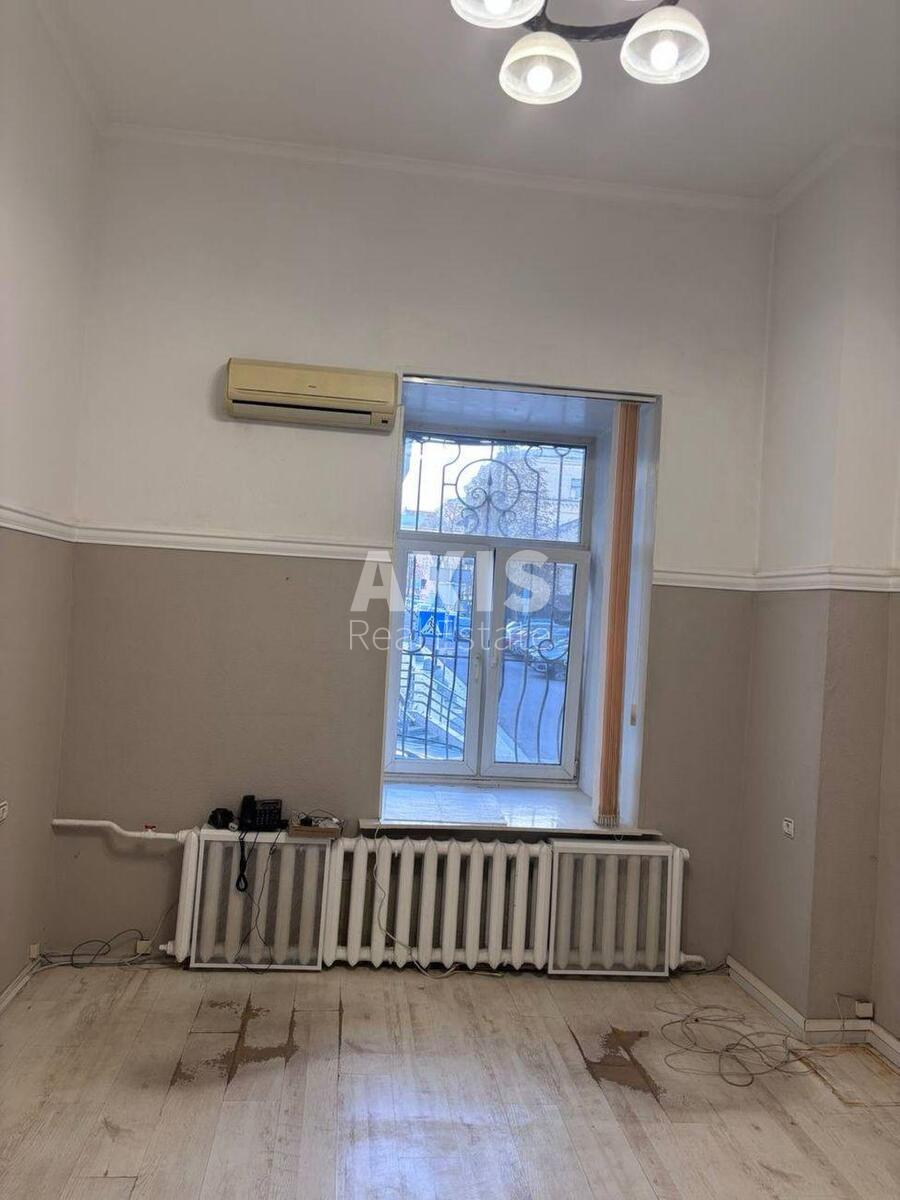 Office prov. Myhajlivs'kyj 9А, 50m2606143