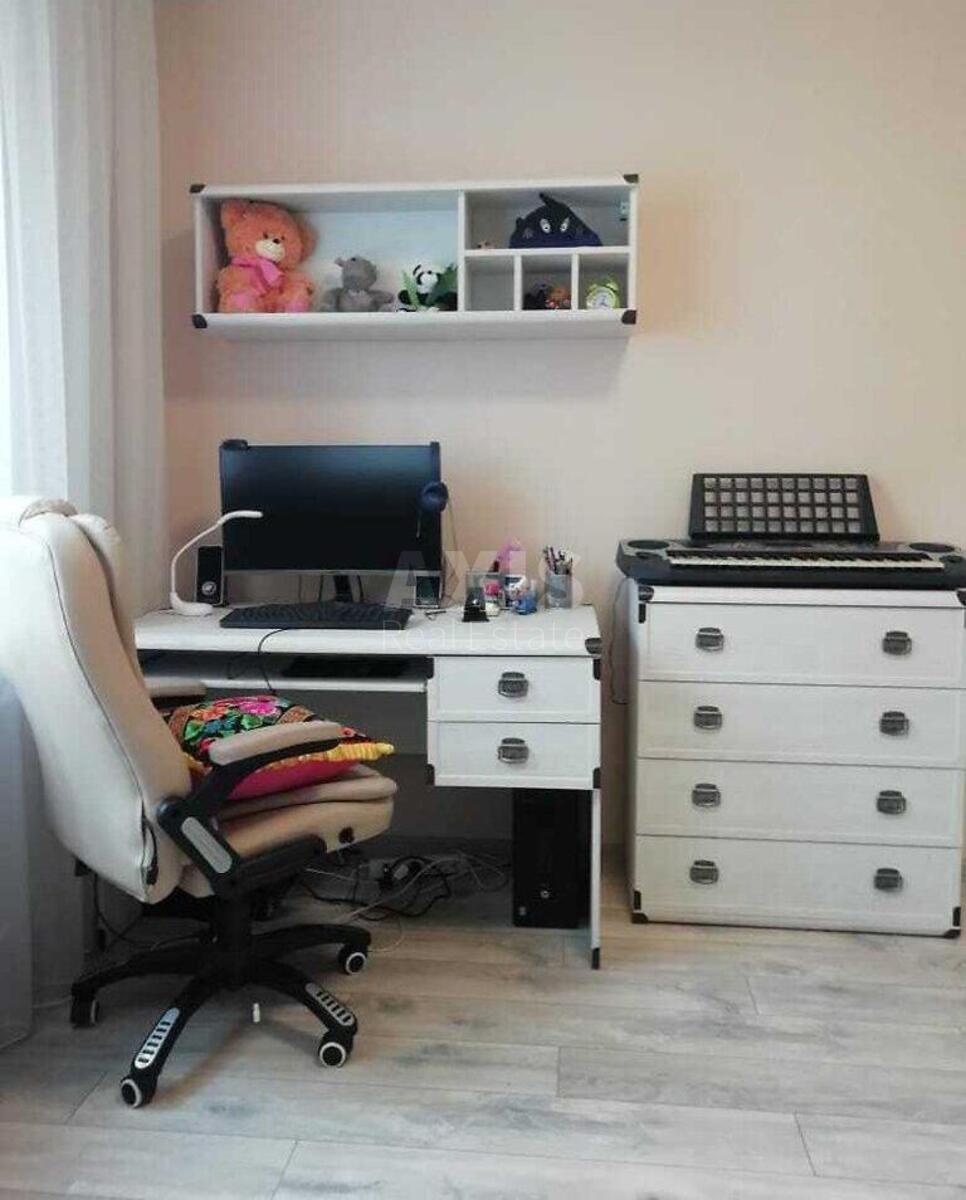 2k apartment vul. Horol's'ka 8/45