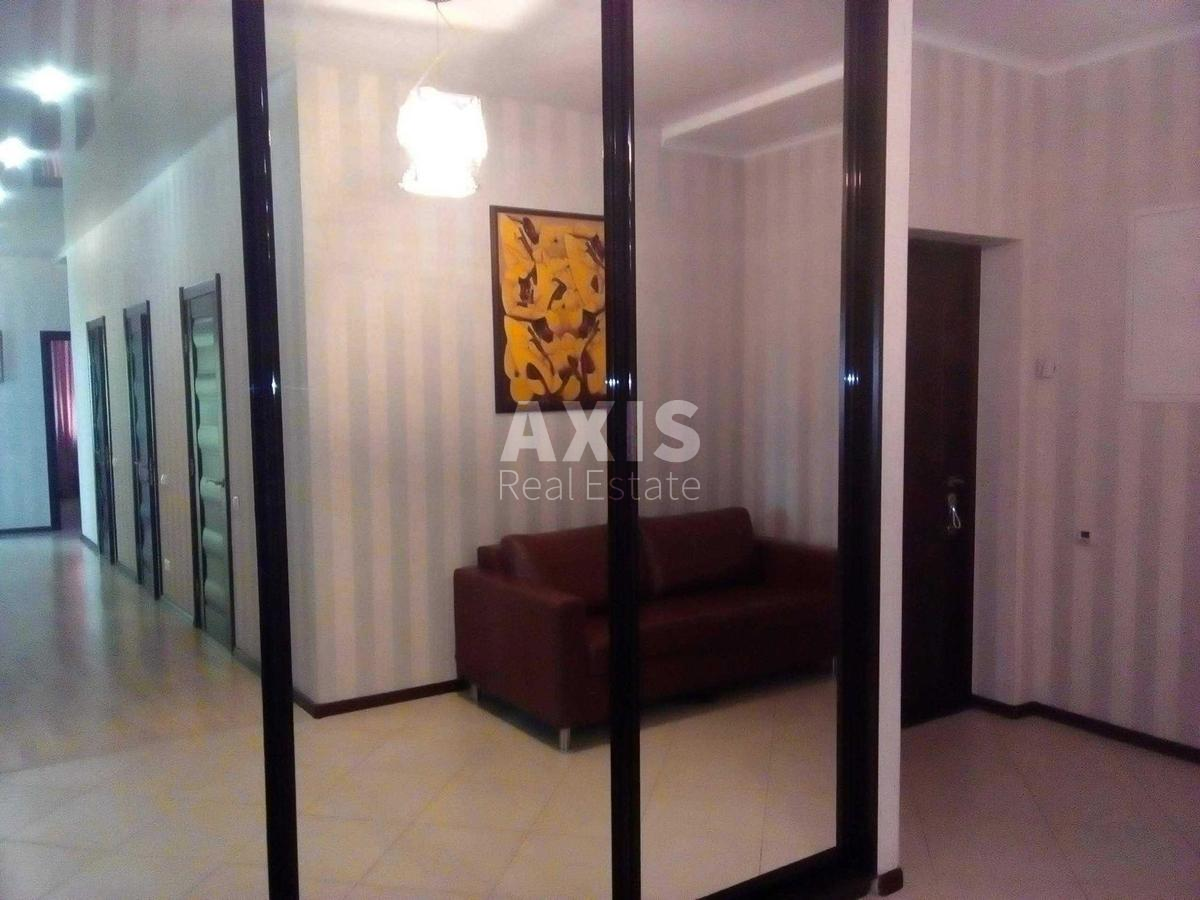 4k apartment vul. Kopernyka 12Д3231610