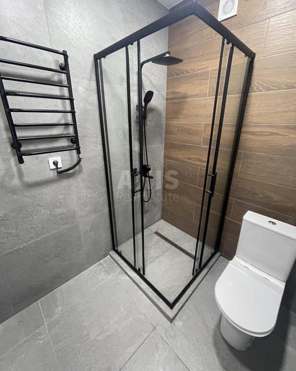 1k apartment vul. Kup'jans'ka 1274