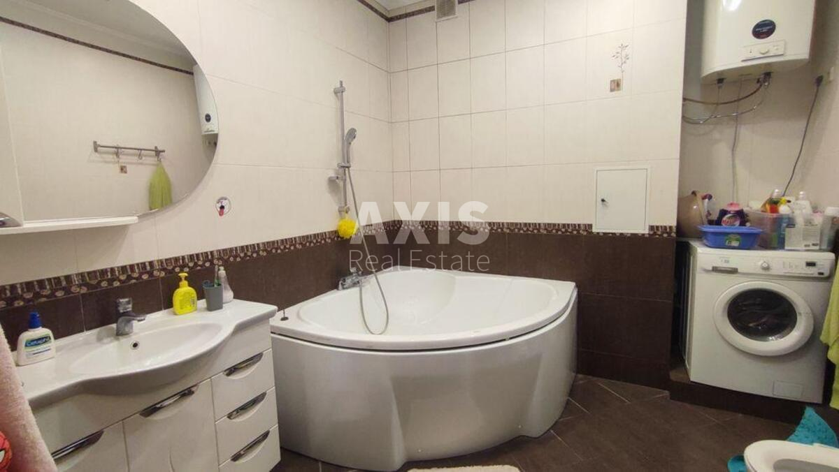 4k apartment vul. Staronavodnyc'ka 6б5