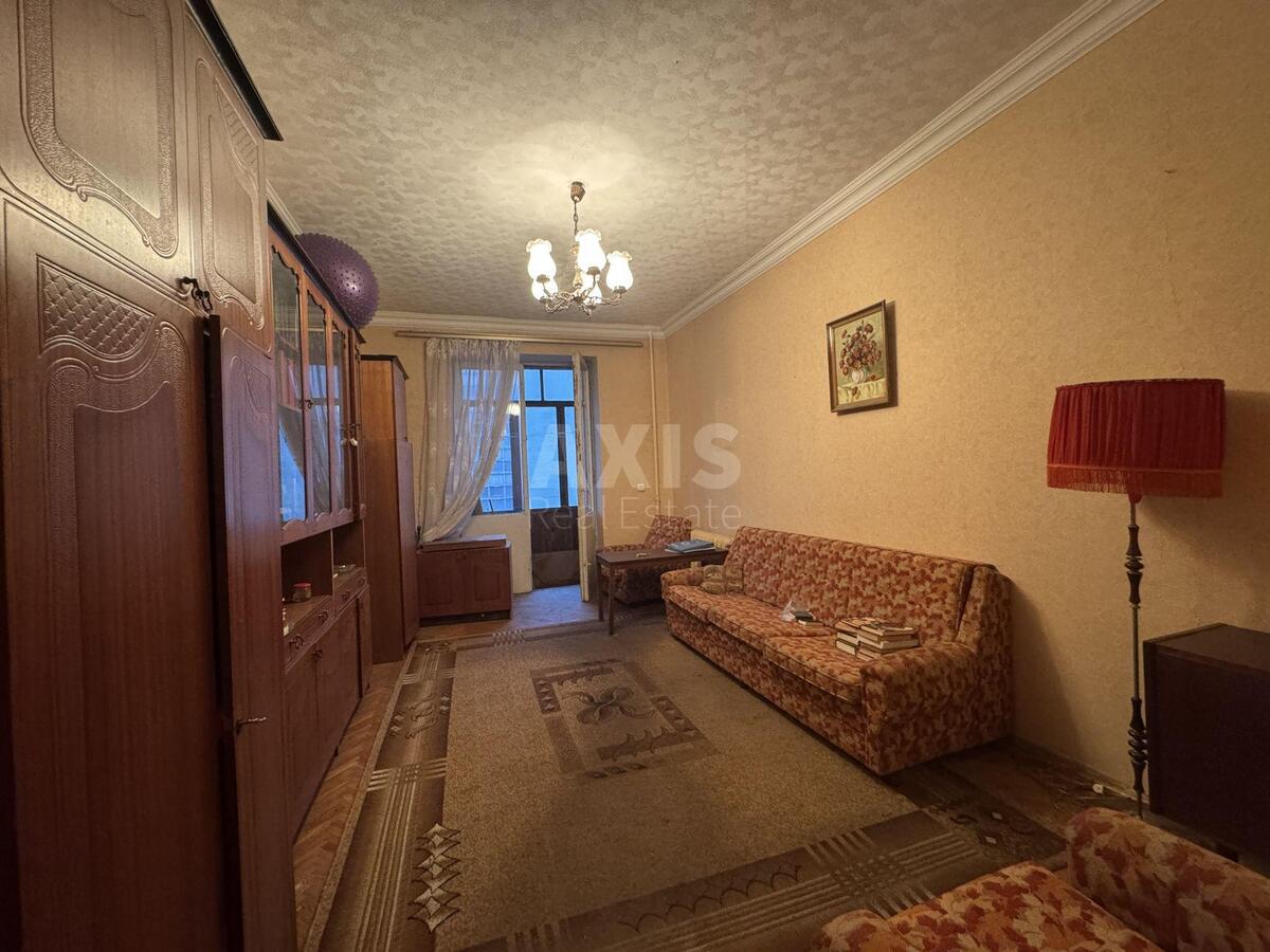 2к квартира спуск Кловский 10592903
