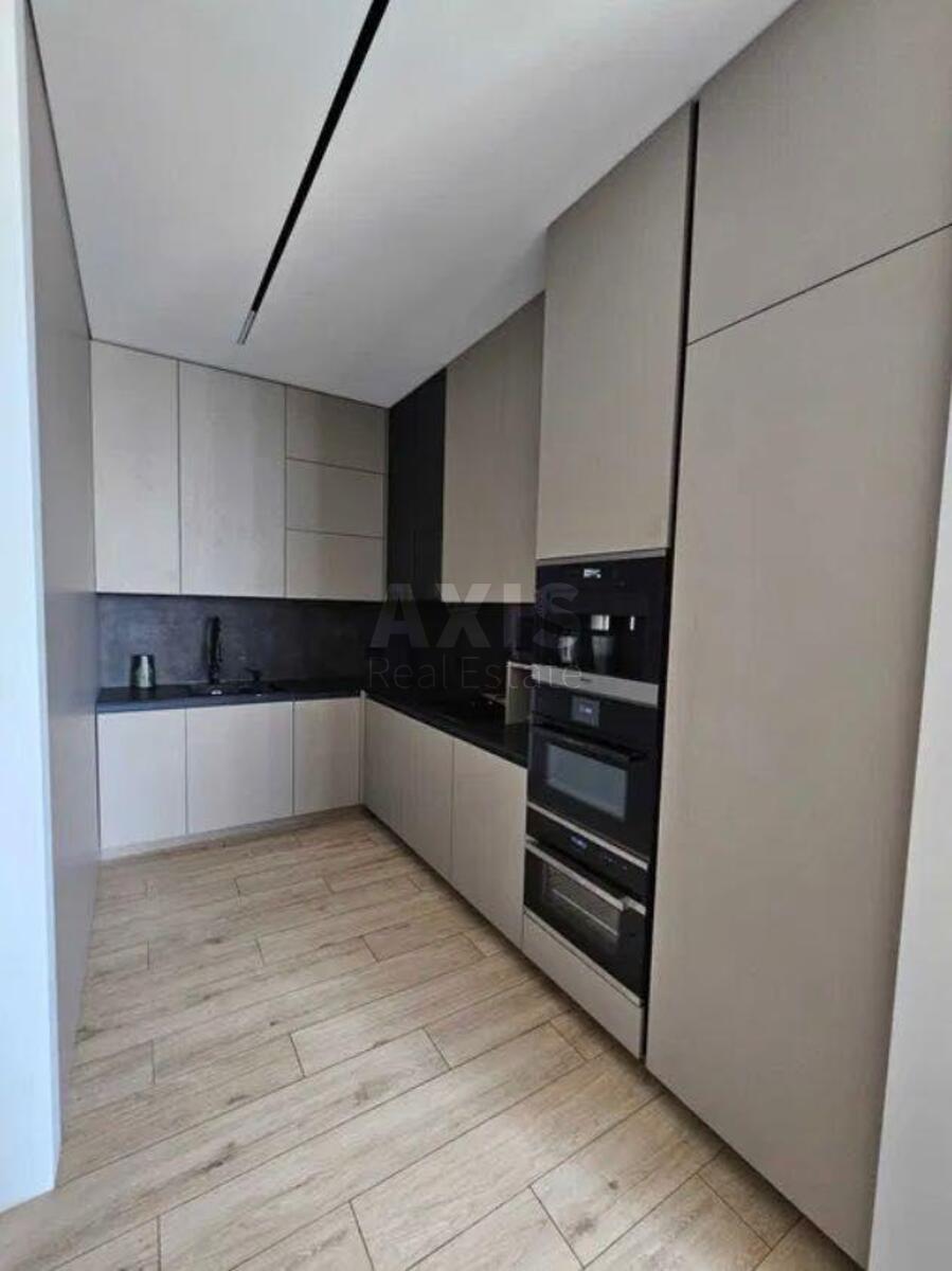 3k apartment nab. Dniprovs'ka 15Е