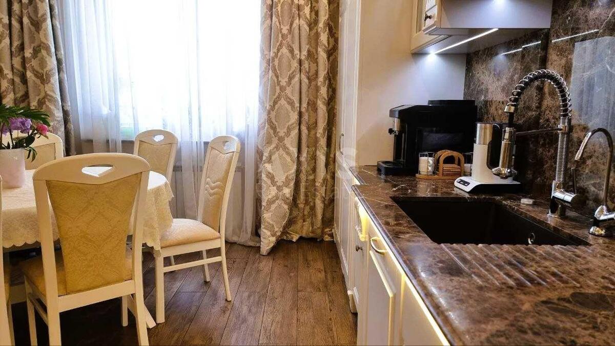 3k apartment vul. Vyshgorods'ka 45631432