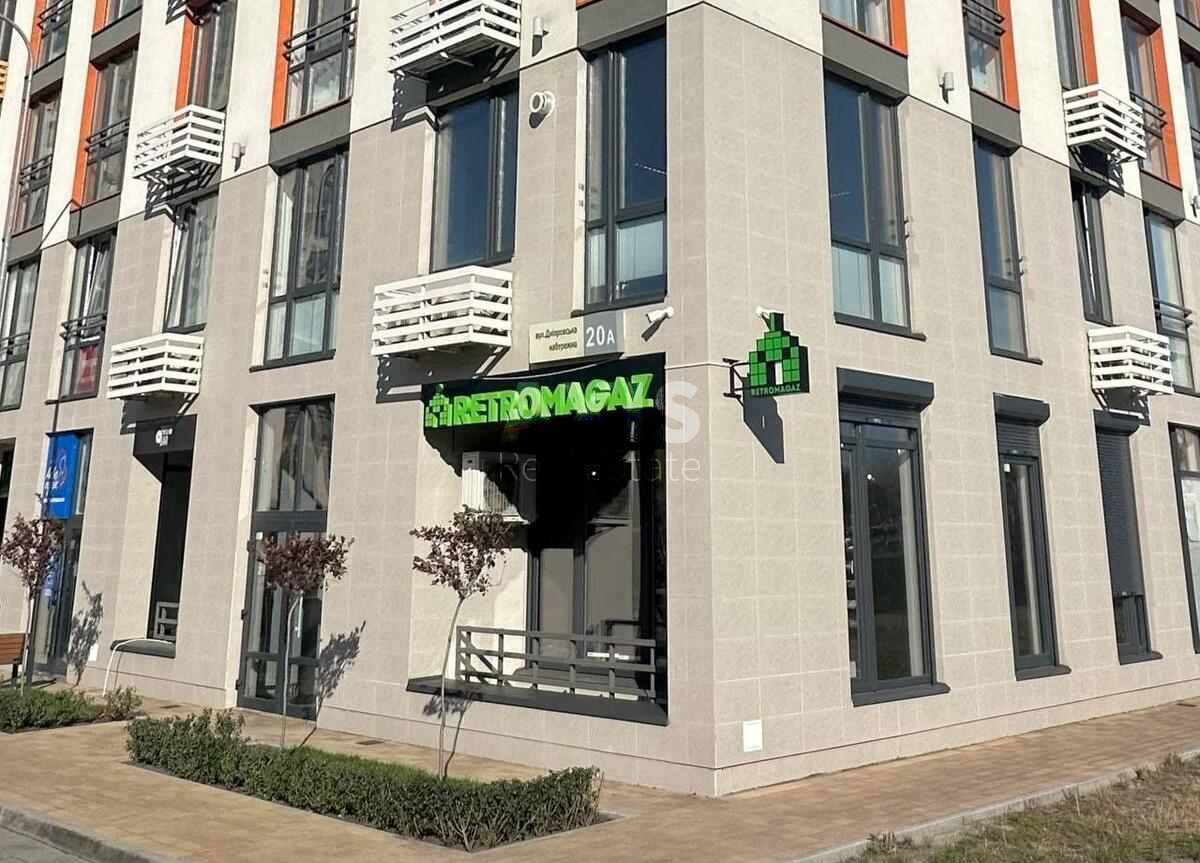 Office vul. Truskavec'ka 10Д, 108m2