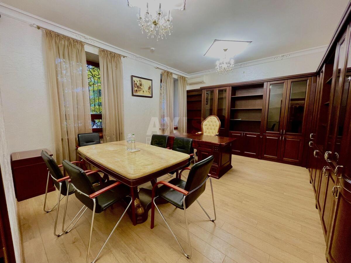 Office vul. Velyka Vasyl'kivs'ka 114, 76m2625447