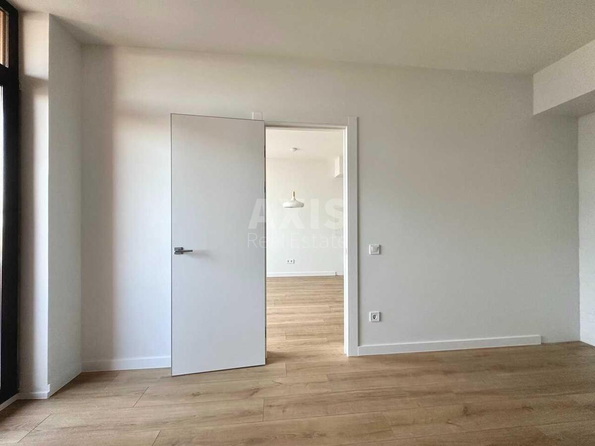 1k apartment pr-t Berestejskij 67624853